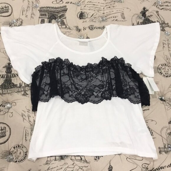 Abound Lace Mix Tee - Picture 4 of 8